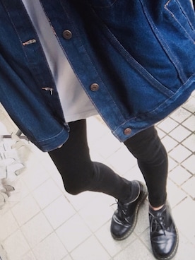 「UNIQLO（ユニクロ）のWOMEN ウルトラストレッチジーンズ（デニムパンツ）」を使った、Yuuさん（メンズ・180cm）の秋コーディネート