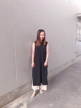 「GU（ジーユー）のアイテム（ワンピース、ブラック系）」を使った、なっちさん（レディース・158cm）の夏コーディネート