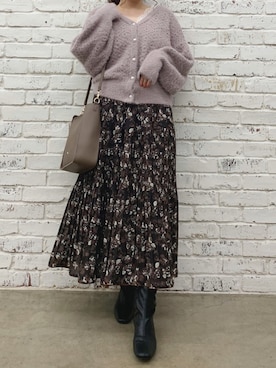 「フェザー」｜「アイテム（その他）」を使った、maikoさん（レディース・158cm）の秋コーディネート