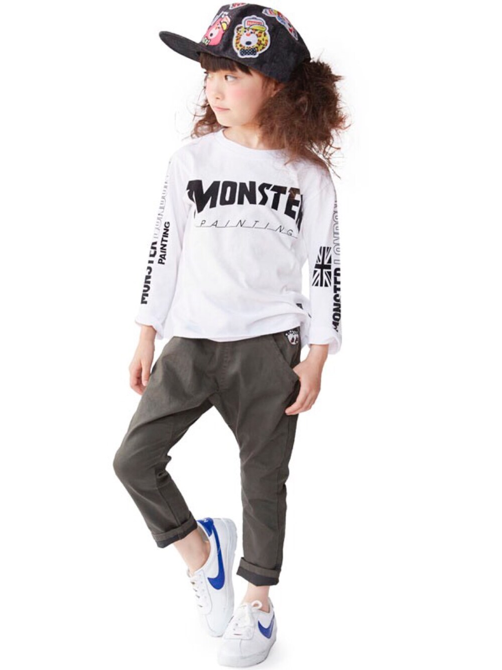 「カジュアル、kids、休日スタイル、プチプラ、キッズコーデ、プチプラコーデ、女の子、JAM 、ジャム、ストーリーズ」｜「JAMのボーッとテンチョーズｃａｐ（キャップ、ホワイト系）」を使った、storiesさん（キッズ・110cm）の夏コーディネートの1枚目の写真