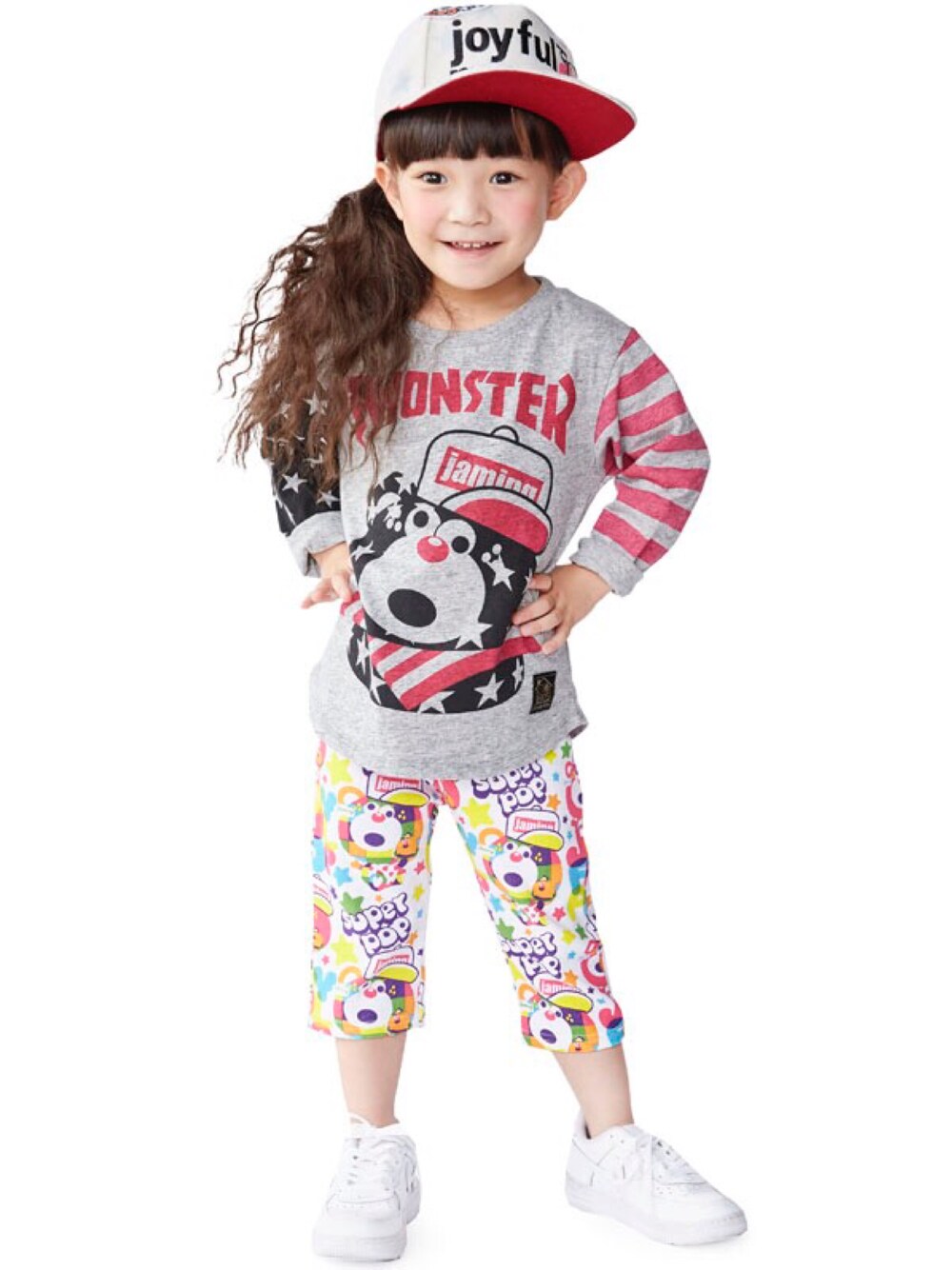 「シンプル、kids、プチプラ、プチプラコーデ、カジュアルコーデ、女の子コーデ、kidsfashion、JAM 、グラスラ、ストーリーズ」｜「JAMのボーッとテンチョーズｃａｐ（キャップ、ホワイト系）」を使った、storiesさん（キッズ・110cm）の夏コーディネートの1枚目の写真