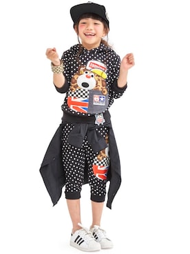 「JAM（ジャム）のアイテム（帽子）」を使った、storiesさん（キッズ・110cm）の秋コーディネート