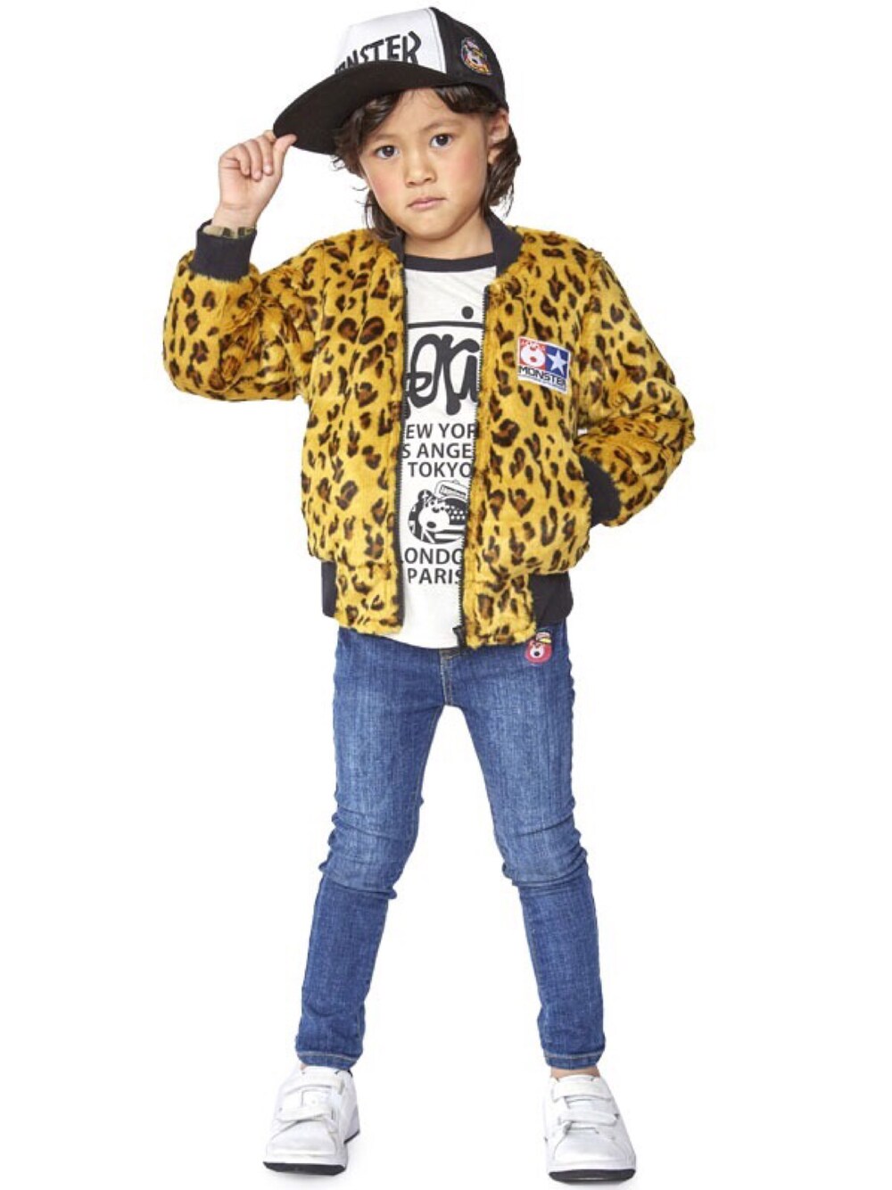 「アウター、カジュアル、kids、プチプラ、男の子コーデ、JAM 、秋冬コーデ、stories、ストーリーズ」｜「STORIESのストリートＣＡＰ（キャップ、その他）」を使った、storiesさん（キッズ・110cm）の秋コーディネートの1枚目の写真