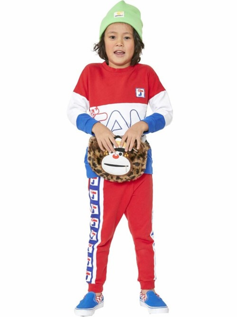 「スウェット、セットアップ、kids、スポーツミックス、レトロ、キッズコーデ、ださかっこいい、JAM 、stories、ストーリーズ」｜「JAMのJAM SPORTSトレーナー（スウェット、レッド系）」を使った、storiesさん（キッズ・110cm）の夏コーディネートの1枚目の写真