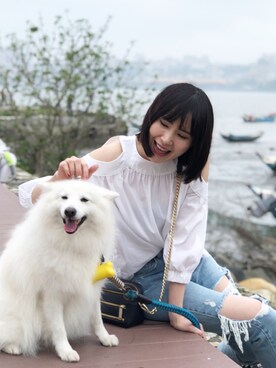 「Rock Steady（ロックステディ）のアイテム」を使った、Carol Wangさん（レディース・163cm）の秋コーディネート