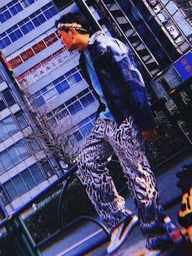 「MARCELO BURLON（マルセロ・バーロン）のアイテム（アクセサリー）」を使った、ピヨさん（メンズ・178cm）の冬コーディネート