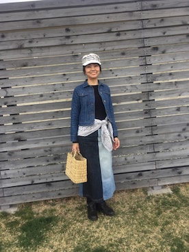 「BINDU（ビンドゥー）のアイテム（マフラー）」を使った、Mrs.Cさん（レディース・163cm）の春コーディネート