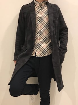 「バーバリー」｜「アイテム（チェスターコート）」を使った、ゆうまりも。さん（メンズ・166cm）の春コーディネート