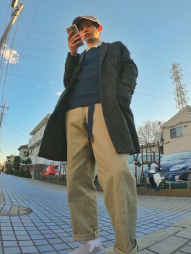 「Dickies（ディッキーズ）のアイテム（カーゴパンツ、ベージュ系）」を使った、ゆうまりも。さん（メンズ・166cm）の春コーディネート