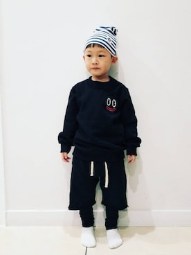 「MONCLER（モンクレール）のアイテム」を使った、hengwangさん（キッズ・110cm）の冬コーディネート