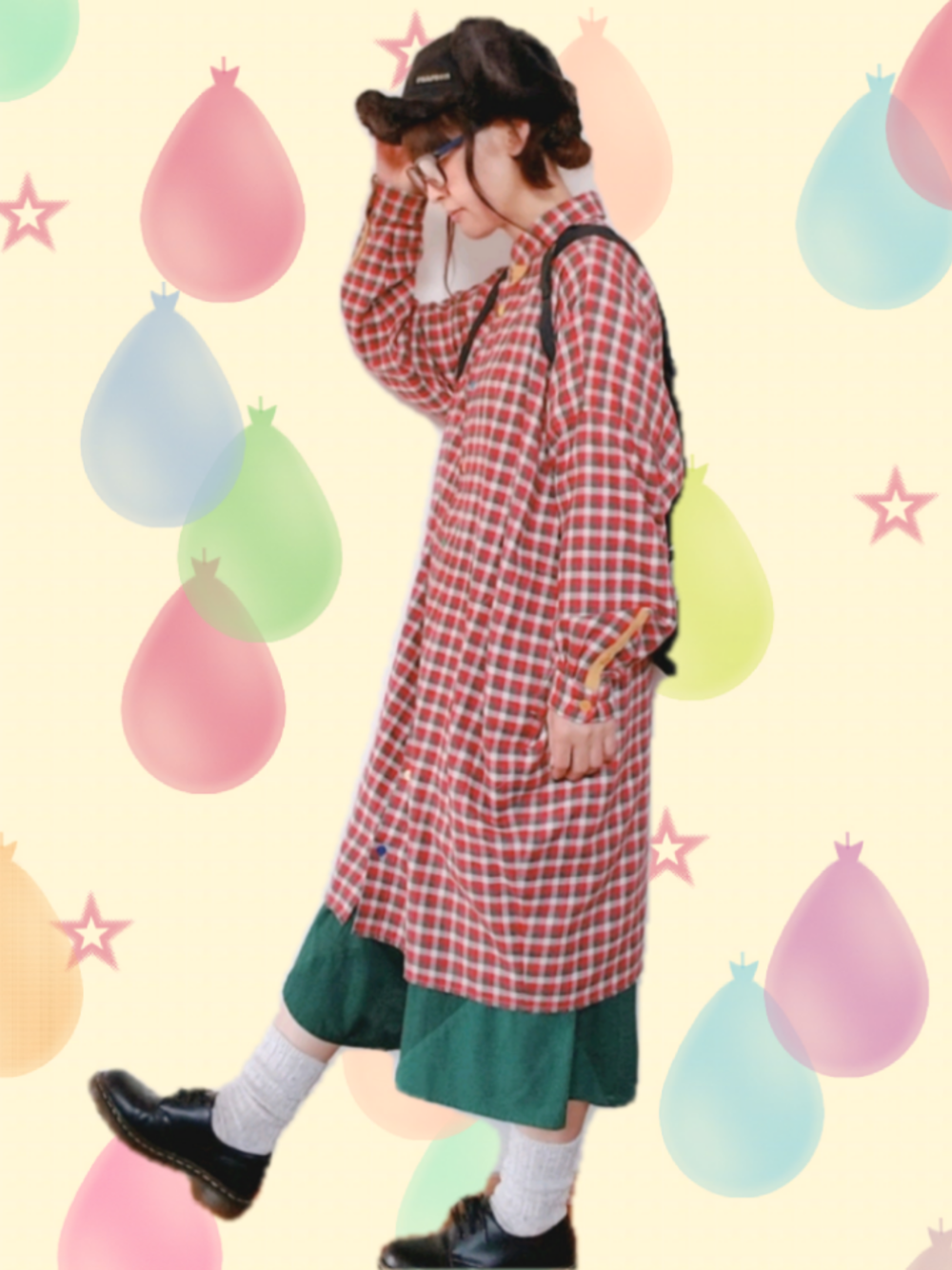 「FRAPBOIS、メガネ女子、フライトキャップ、シャツワンピ、チェックシャツ、Dr.Martens、ゆるコーデ、秋のマイ旬スタイル、秋コーデ、チェック柄に恋してる」｜「FRAPBOISのフラソックス（ソックス/靴下、その他）」を使った、yoshiさん（レディース・158cm）の秋コーディネートの1枚目の写真