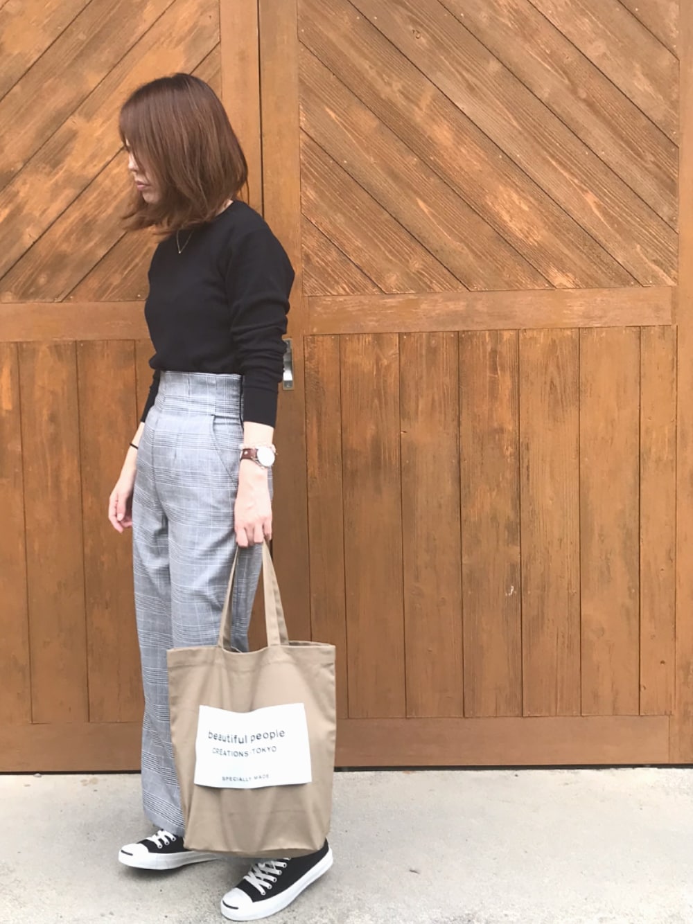 「秋のコーデ、大人カジュアル、ootd、お洒落さんとつながりたい、ママファッション」｜「beautiful peopleのアイテム（バッグ、ベージュ系）」を使った、u.さん（レディース・158cm）の秋コーディネートの1枚目の写真