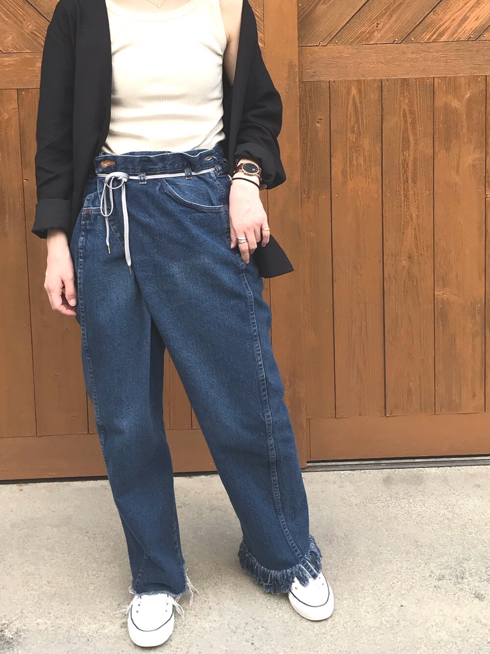 「きれいめカジュアル、ootd、デニムパンツ、大人カジュアル、シンプル」｜「MAISON EUREKAのメゾンエウレカ MAISON EUREKA / デニムパンツ Vintage Rework Biggy Pants（デニムパンツ、ブルー系）」を使った、u.さん（レディース・157cm）の夏コーディネートの1枚目の写真