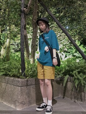 「アイテム（カーゴパンツ、イエロー系）」を使った、Taiiizさん（レディース・165cm）の春コーディネート