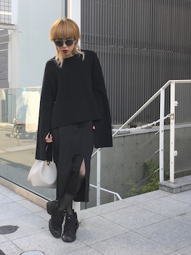 「OUTRO SOL（アウトロ ソル）のアイテム」を使った、OZAWA  さん（レディース・158cm）の冬コーディネート