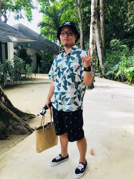 「NET（ネット）のアイテム（スラックス）」を使った、Op.rさん（メンズ・171cm）の秋コーディネート