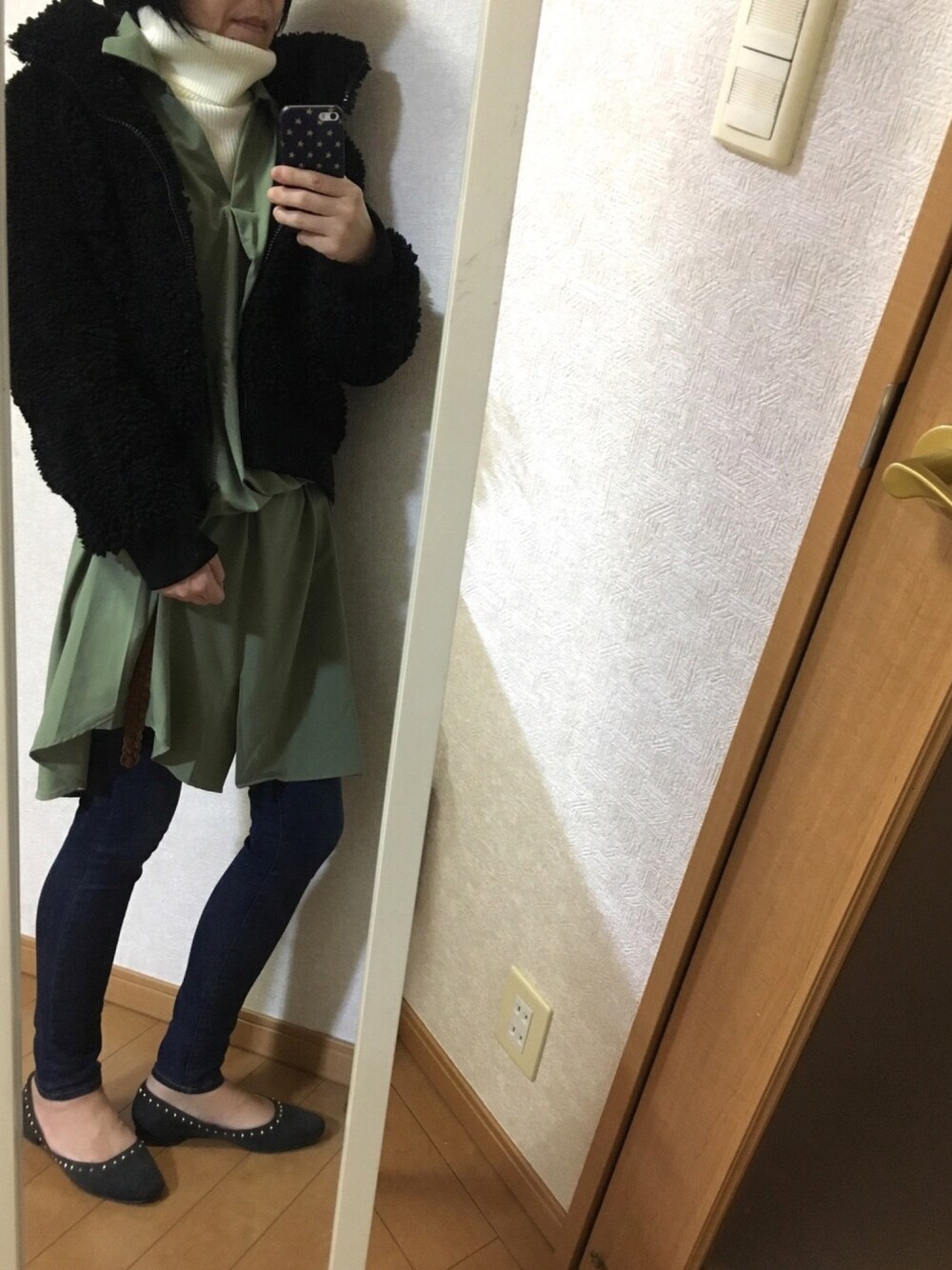 「ZOZO公認ユーザー」｜「ZARAのアイテム（ブルゾン、ブラック系）」を使った、cheeさん（レディース・163cm）の冬コーディネートの1枚目の写真