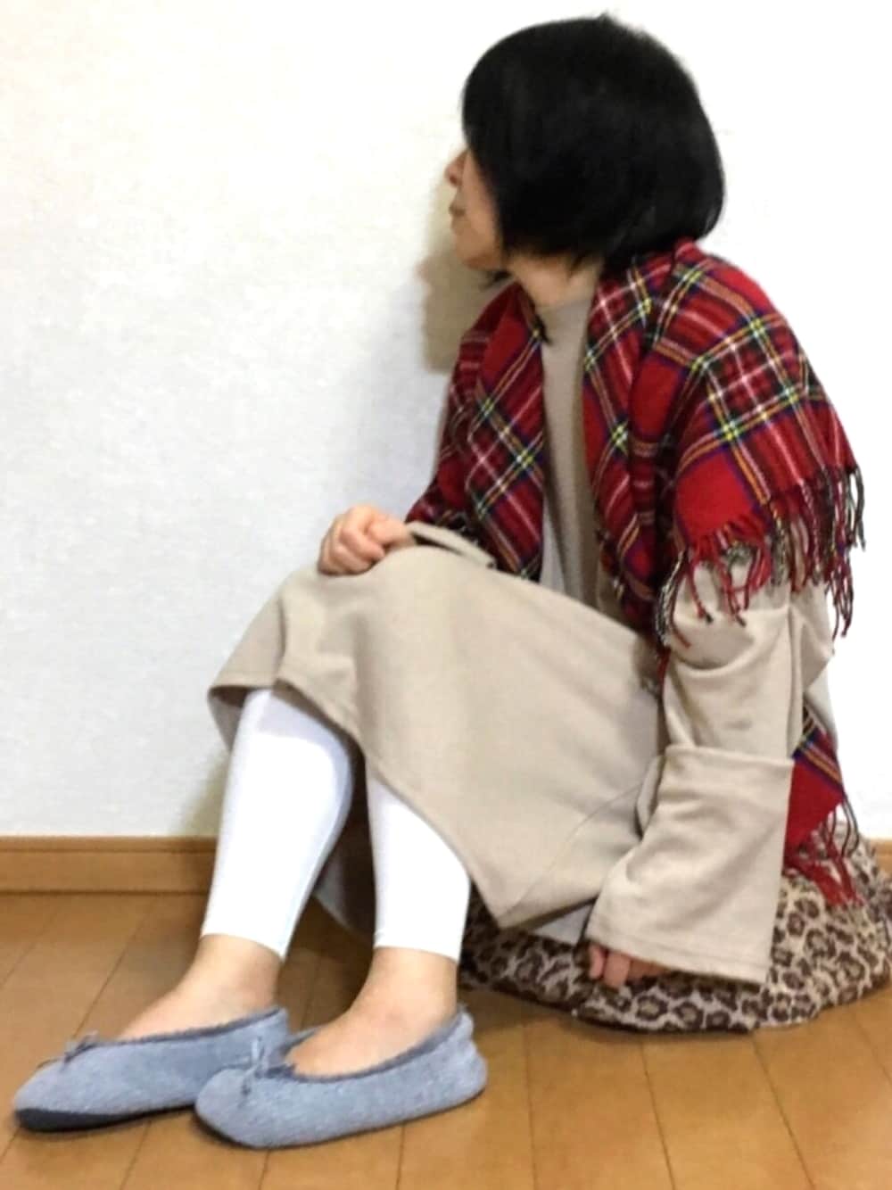 「リラックススタイル、ラクチンコーデ、休日スタイル」｜「recaのアイテム（ワンピース/ドレス、ベージュ系）」を使った、cheeさん（レディース・163cm）の冬コーディネートの1枚目の写真