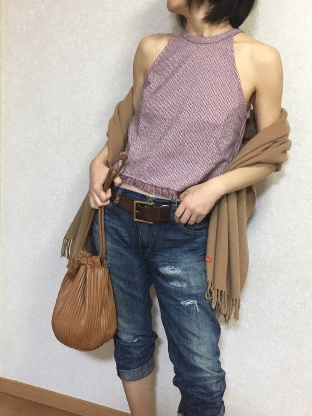 「あそびコーデ、初売りセールで買いました2019、ダメージデニムパンツ、春物きになる❤️」｜「RALPH LAURENのアイテム（ベルト、ブラウン系）」を使った、cheeさん（レディース・163cm）の冬コーディネートの1枚目の写真