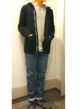「ニットカーディガン」｜ムックQさん（メンズ・164cm・20代）の冬コーディネート