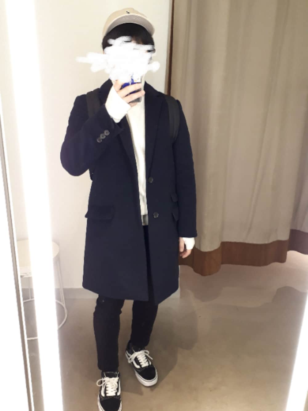 「wheir bobson、チェスターコート、カンゴール、キャップ、スニーカー、中和、ニット、ダニエルウェリントン」｜「B:MING by BEAMSのビーミング by ビームス / VALLOMBROSA チェスターコート（チェスターコート、ブルー系）」を使った、まこち(相互フォロー、❤返ししてます)さん（メンズ・155cm）の冬コーディネートの1枚目の写真