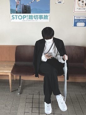 「アイテム（テーラードジャケット）」を使った、アイリさん（レディース・155cm）の春コーディネート