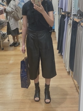 「Acne Studios（アクネストゥディオズ）のアイテム（サンダル）」を使った、アイリさん（レディース・155cm）の夏コーディネート