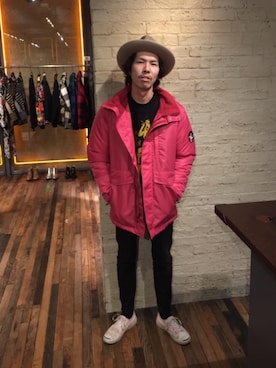 「HYSTERIC GLAMOUR（ヒステリックグラマー）のアイテム（マウンテンパーカー）」を使った、kさん（メンズ・180cm）の冬コーディネート