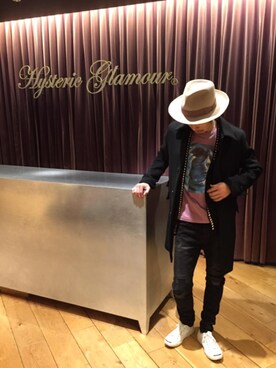 「HYSTERIC GLAMOUR（ヒステリックグラマー）のアイテム（ステンカラーコート）」を使った、kさん（メンズ・180cm）の冬コーディネート