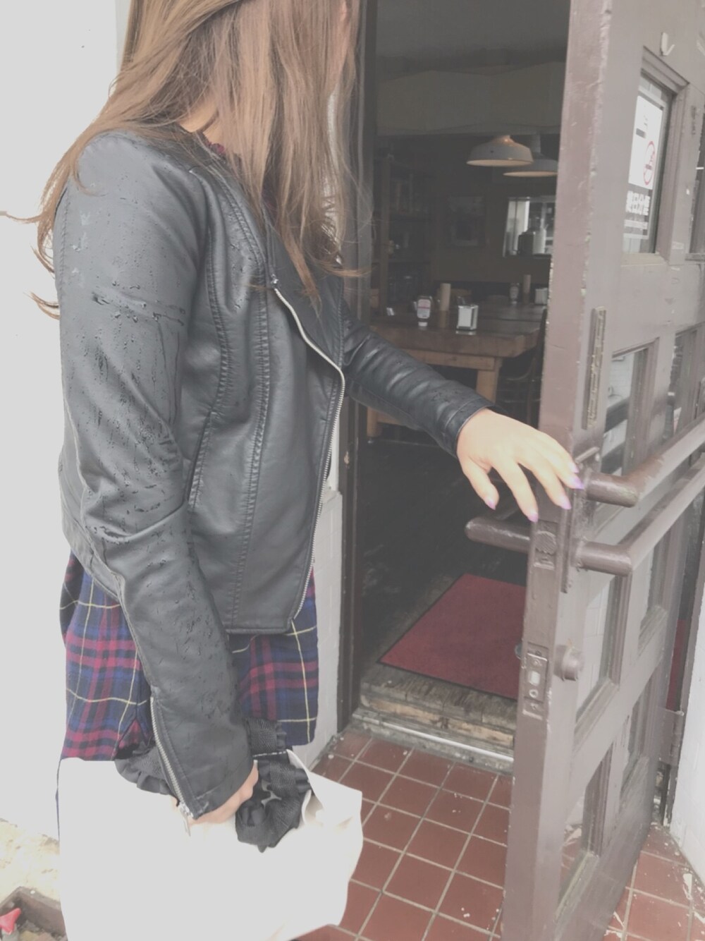 「RETRO GIRLのアイテム（ライダースジャケット、ブラック系）」を使った、Megu☺︎さん（レディース・168cm）の春コーディネートの1枚目の写真