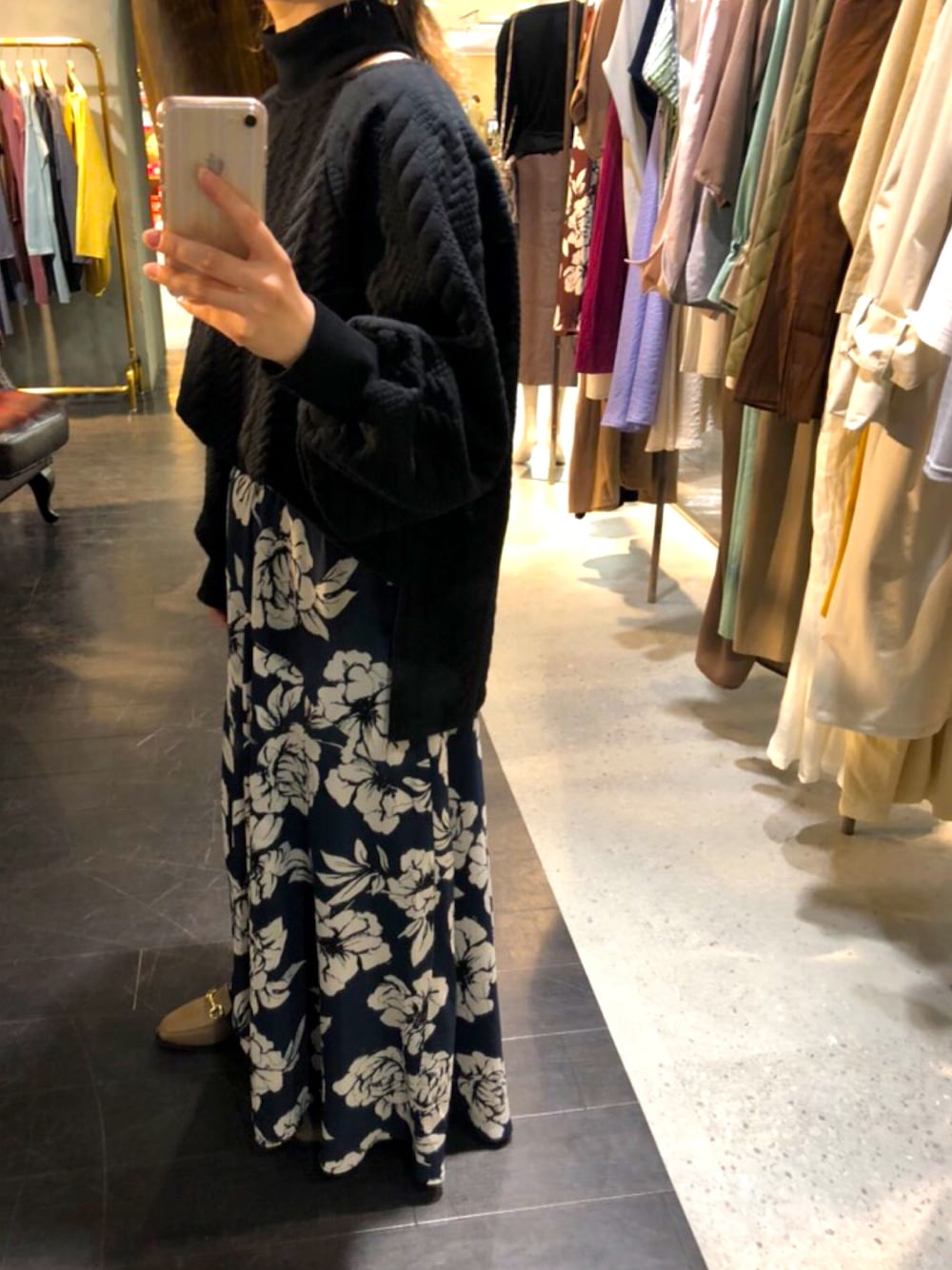 「LAYMEEのCoco CS / ココカットソー（Tシャツ/カットソー、ブラック系）」を使った、アンダープラウ AEON釧路店さん（レディース・150cm）の夏コーディネートの1枚目の写真