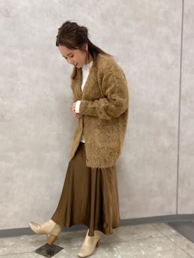 「アイテム（トップス、ブラウン系）」を使った、アンダープラウ AEON釧路店さん（レディース・151cm）の冬コーディネート