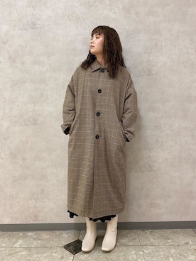 「MOUSSY（マウジー）のアイテム（ステンカラーコート）」を使った、アンダープラウ AEON釧路店さん（レディース・151cm）の秋コーディネート