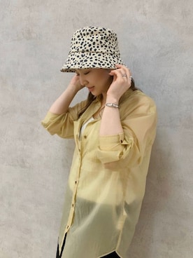 「アイテム（バングル/リストバンド）」を使った、アンダープラウ AEON釧路店さん（レディース・158cm）の春コーディネート