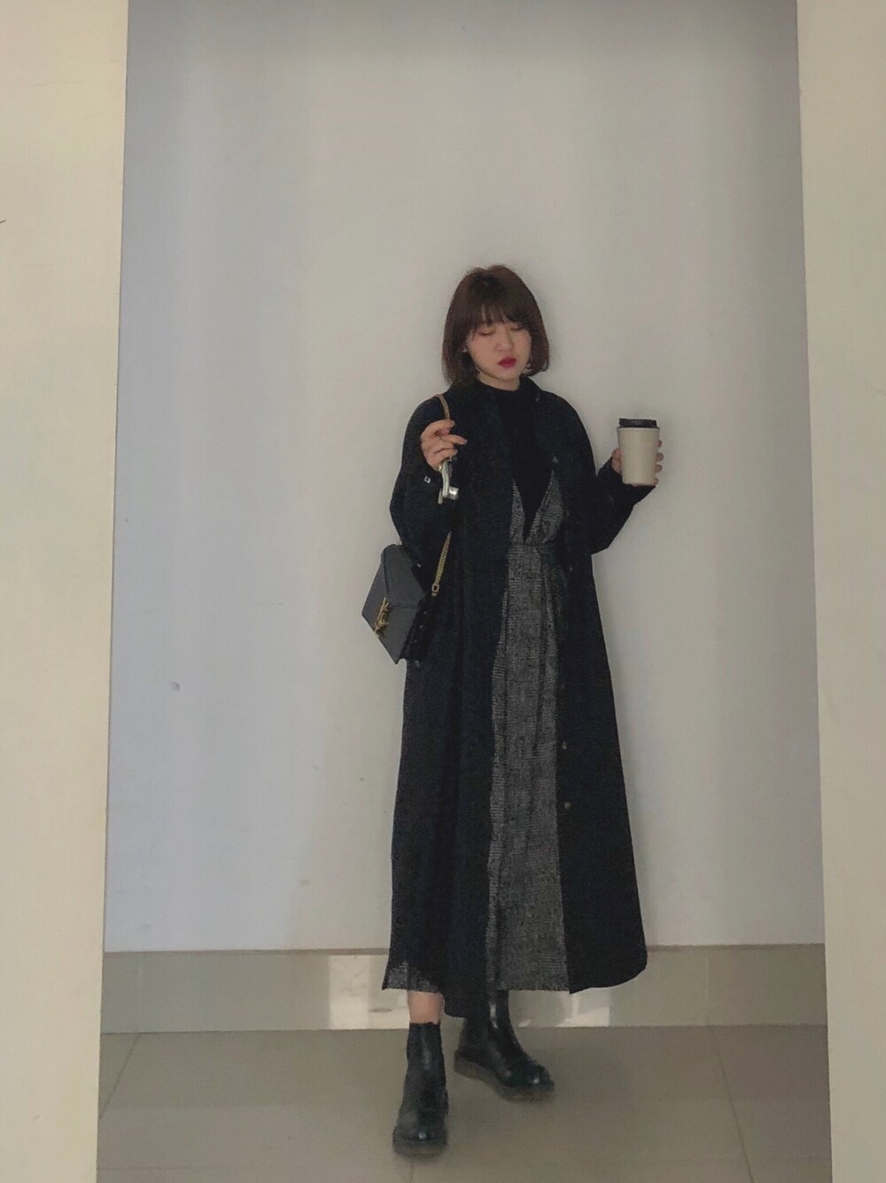 「カジュアルコーデ」｜「ZARAのアイテム（ピーコート、ブラック系）」を使った、害害怕被剪脚趾甲さん（レディース・158cm）の春コーディネートの1枚目の写真