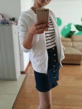 「noon（ヌーン）のアイテム」を使った、吉页星儿さん（レディース・160cm）の秋コーディネート