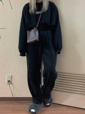 「AT CREATION（アットクリエイション）のアイテム」を使った、ennuimenさん（レディース・163cm）の冬コーディネート