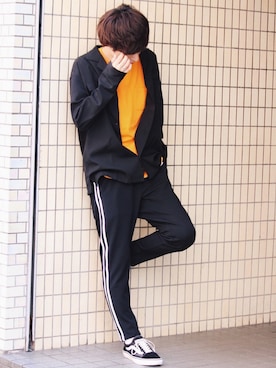 「CONVERSE（コンバース）のアイテム（パンツ）」を使った、sawaさん（メンズ・173cm）の秋コーディネート