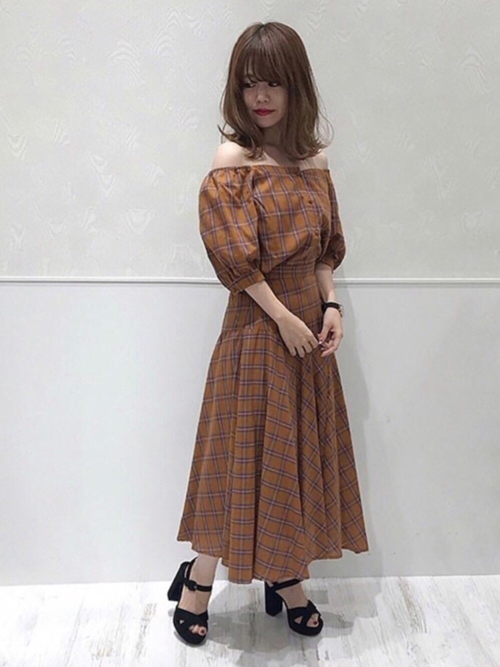 DRWCYS（ドロシーズ）の「チェックパフスリーブブラウス（シャツ