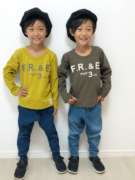 「アイテム（デニムパンツ）」を使った、makeyourday_officialさん（キッズ・105cm）の秋コーディネート