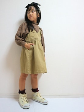 「袖ボリューム」｜「アイテム（ジャンパースカート）」を使った、makeyourday_officialさん（キッズ・110cm）の秋コーディネート