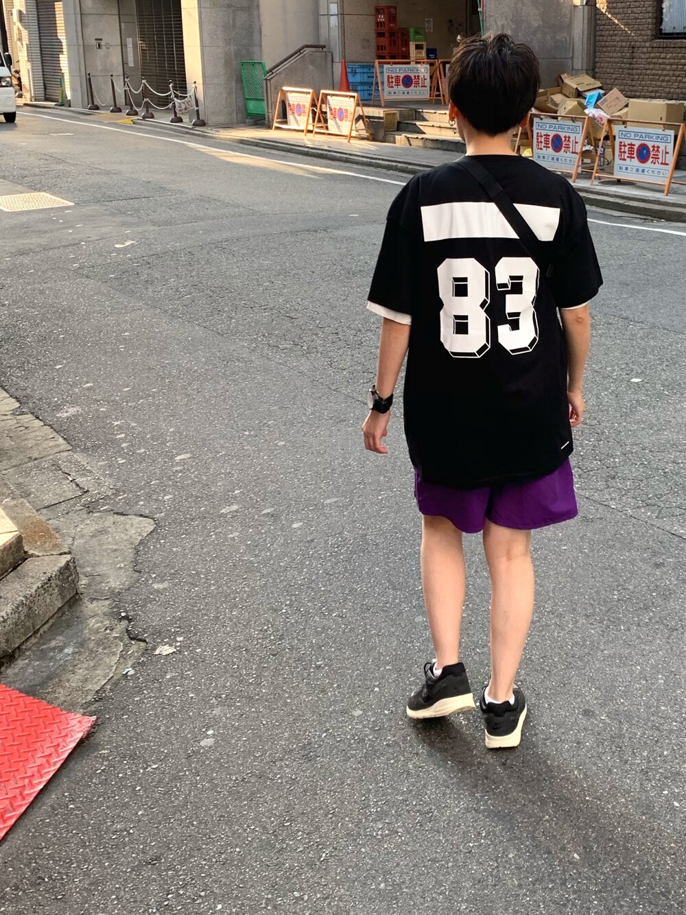 「UE、uniform experiment、patagonia、NIKE、fear of god、THE NORTH FACE」｜「uniform experimentのNUMBERING POCKET TEE（Tシャツ/カットソー、ブラック系）」を使った、0309さん（レディース・155cm）の夏コーディネートの1枚目の写真