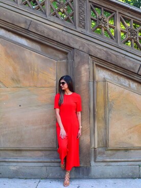 「red」｜「アイテム（オールインワン・サロペット）」を使った、Ayesha Sidさん（レディース・173cm）の春コーディネート