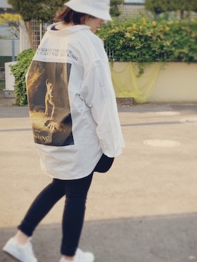 「バックプリント」｜かえ。さん（レディース・158cm）の春コーディネート