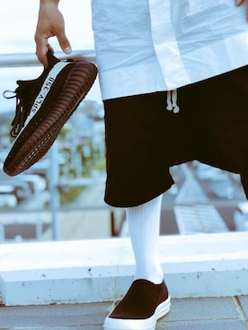 「DRKSHDW by RICK OWENS（ダークシャドウ バイ リックオウエンス）のアイテム（スリッポン）」を使った、AKさん（メンズ・165cm）の夏コーディネート