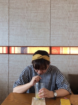 「coen（コーエン）の【マスタード追加予約・『LEE』2017/5月号掲載】フレンチリネンバックリボンブラウス（シャツ/ブラウス、その他）」を使った、Hanuruさん（レディース・156cm）の夏コーディネート