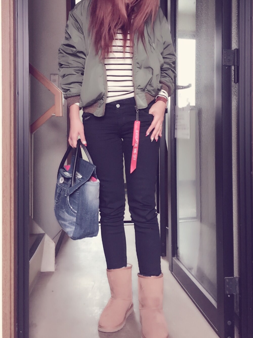 「シンプル、ラフ、オトナ女子、オトナカジュアル、ブラック、Ungrid、#moussy、MA-1、handmade」｜「MOUSSYのアイテム（ブルゾン、その他）」を使った、よっこさん（レディース・161cm）の冬コーディネートの1枚目の写真