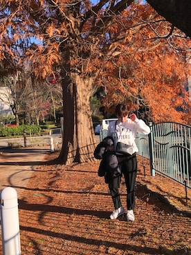 福持奈津美さんのコーディネート