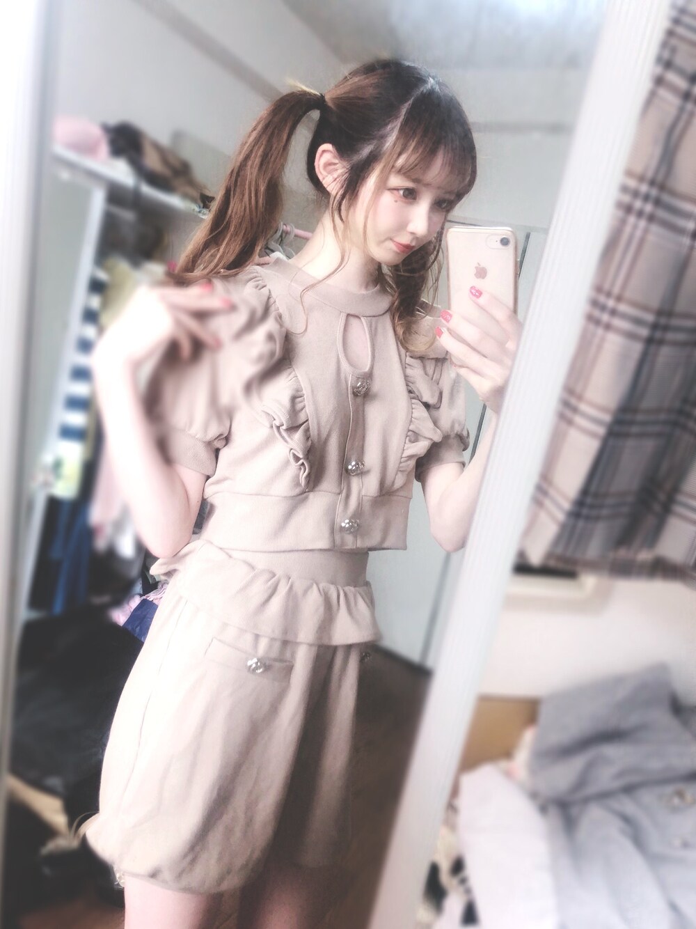 「Melttheladyのアイテム（トップス、ベージュ系）」を使った、ゆいたんさん（レディース・158cm）の夏コーディネートの1枚目の写真