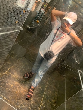 「TOMMY HILFIGER（トミーヒルフィガー）のアイテム（キャップ）」を使った、tsuyooさん（メンズ・160cm）の夏コーディネート